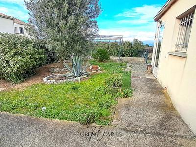 Maison - 93 m² - 5 pièces