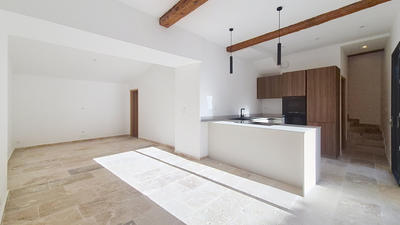 Maison de village - 80 m² - 4 pièces