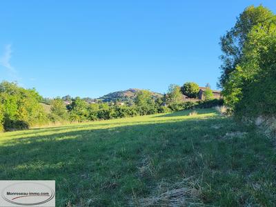 Terrain constructible - 930 m²