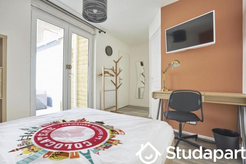 Chambre - 13 m² - 1 pièce