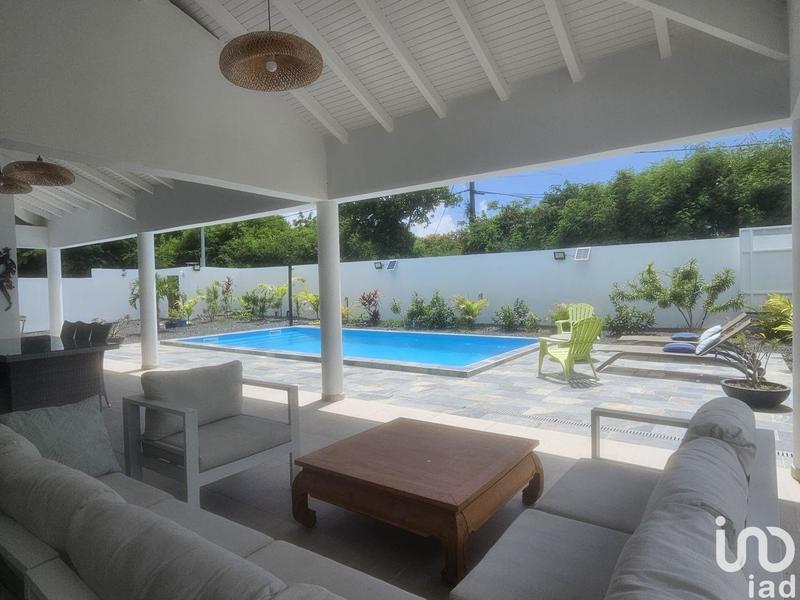 Maison - 111 m² - 4 pièces