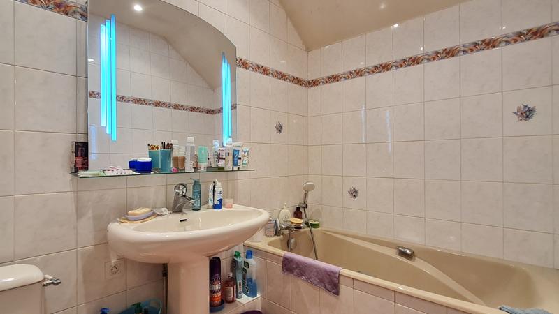 Maison contemporaine - 120 m² - 6 pièces