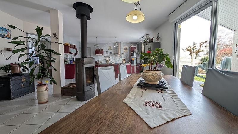 Maison - 133 m² - 6 pièces