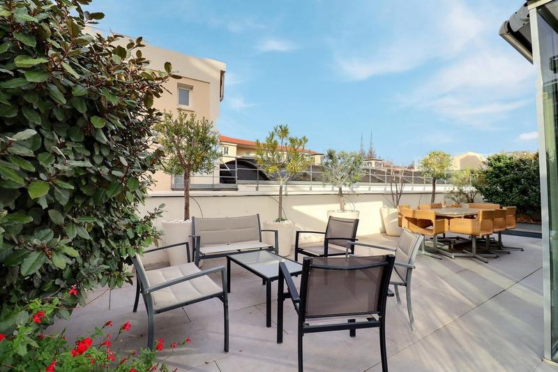 Villa - 226 m² - 7 pièces