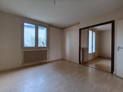 Maison de ville - 92 m² - 4 pièces