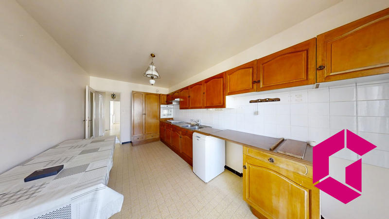 Appartement - 105 m² - 5 pièces