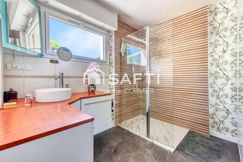 Maison - 128 m² - 6 pièces