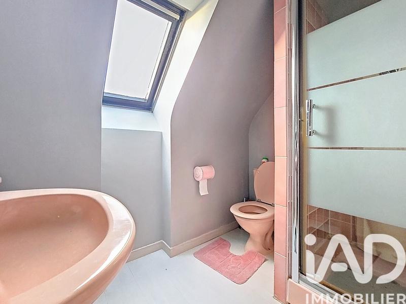 Maison - 104 m² - 5 pièces