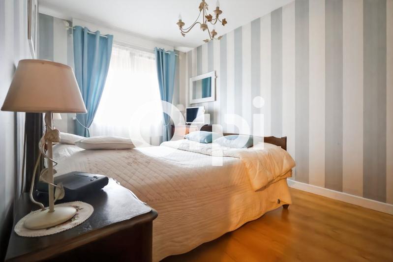 Maison - 94 m² - 4 pièces