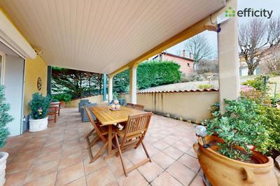 Maison - 144 m² - 5 pièces