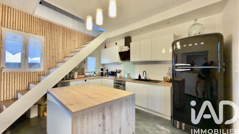 Maison - 140 m² - 3 pièces