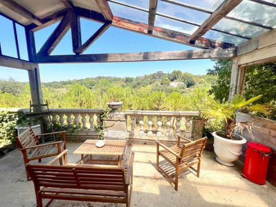 Maison - 100 m² - 4 pièces