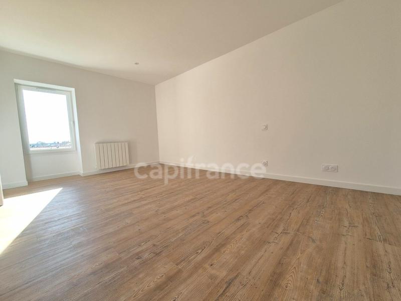 Maison - 155 m² - 4 pièces