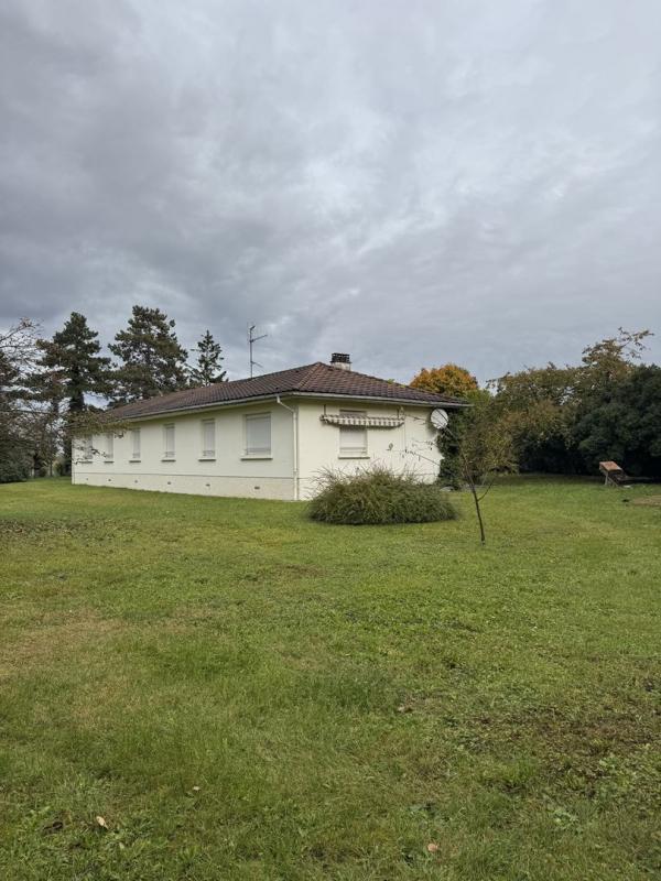 Maison traditionnelle - 146 m² - 6 pièces