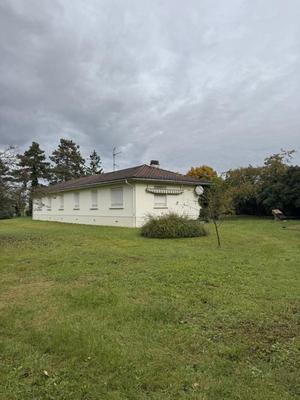 Maison traditionnelle - 146 m² - 6 pièces