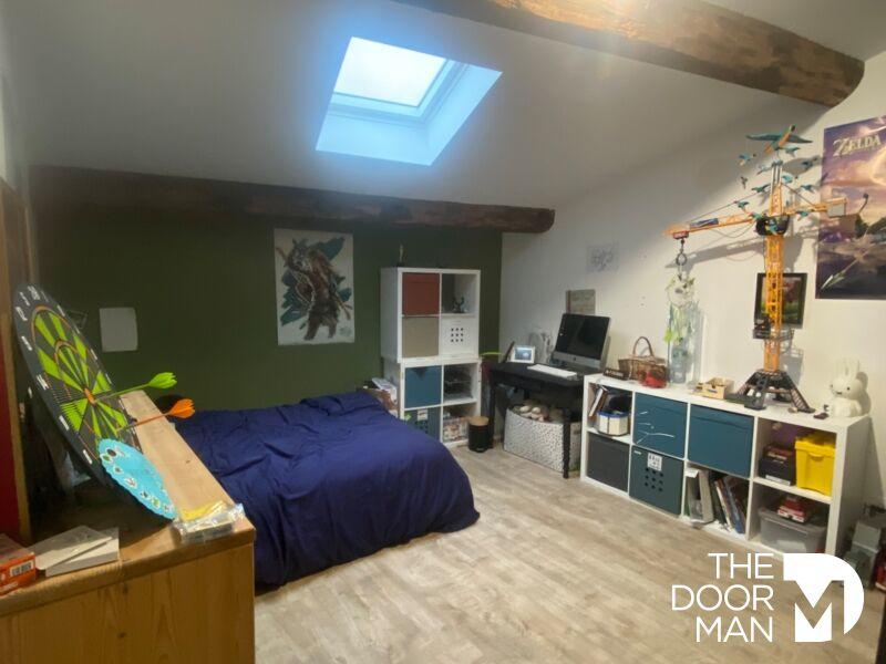 Villa - 218 m² - 7 pièces