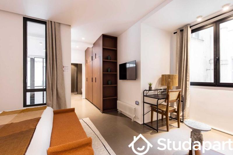 Appartement - 180 m² - 7 pièces