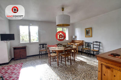 Appartement - 80 m² - 3 pièces