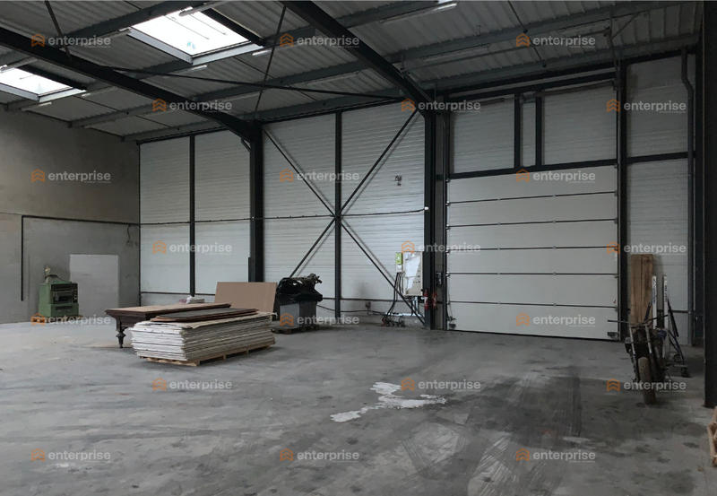 Local d'activité / Entrepôt - 500 m²