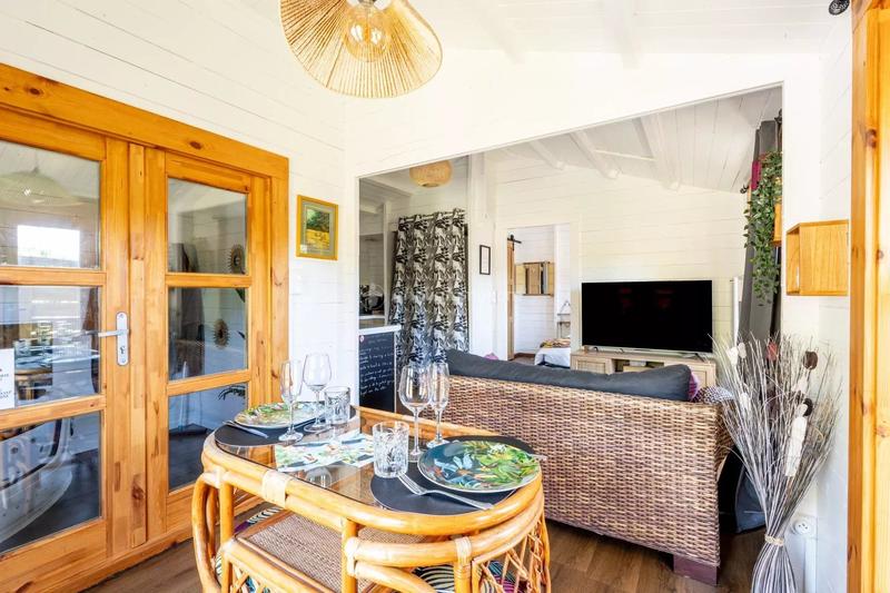 Maison - 175 m² - 10 pièces