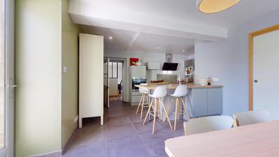 Maison - 152 m² - 5 pièces