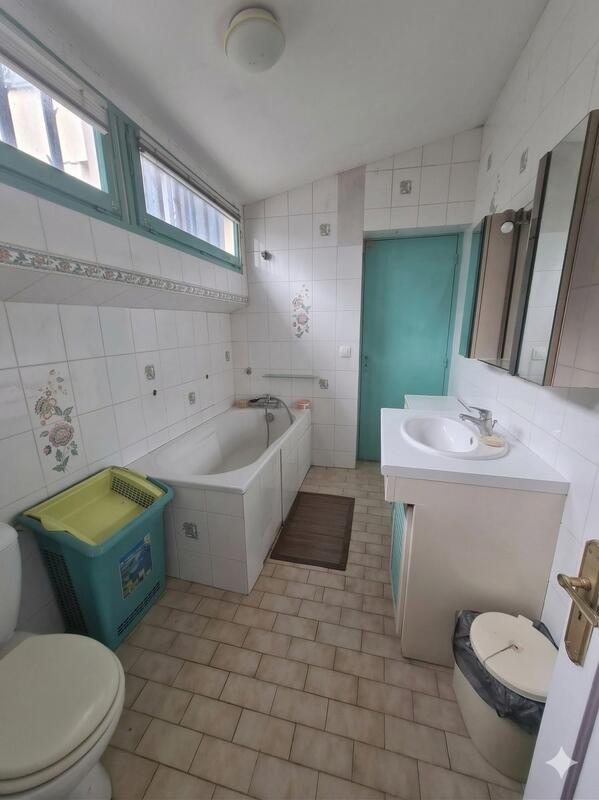 Maison ancienne - 204 m² - 9 pièces