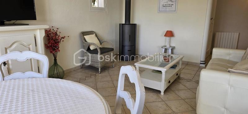 Villa - 80 m² - 4 pièces