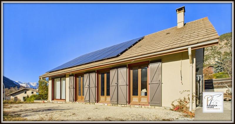 Maison - 102 m² - 5 pièces