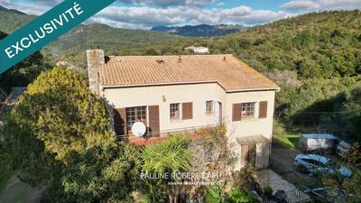 Maison - 350 m² - 15 pièces