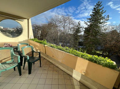 Appartement - 91 m² - 4 pièces