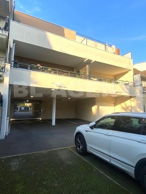 Appartement - 72 m² - 4 pièces