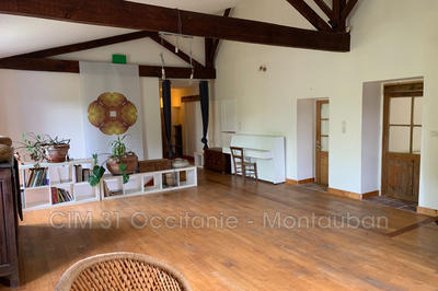 Maison - 300 m² - 7 pièces