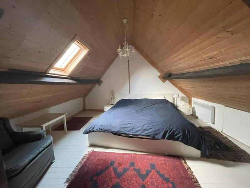 Maison - 190 m² - 8 pièces