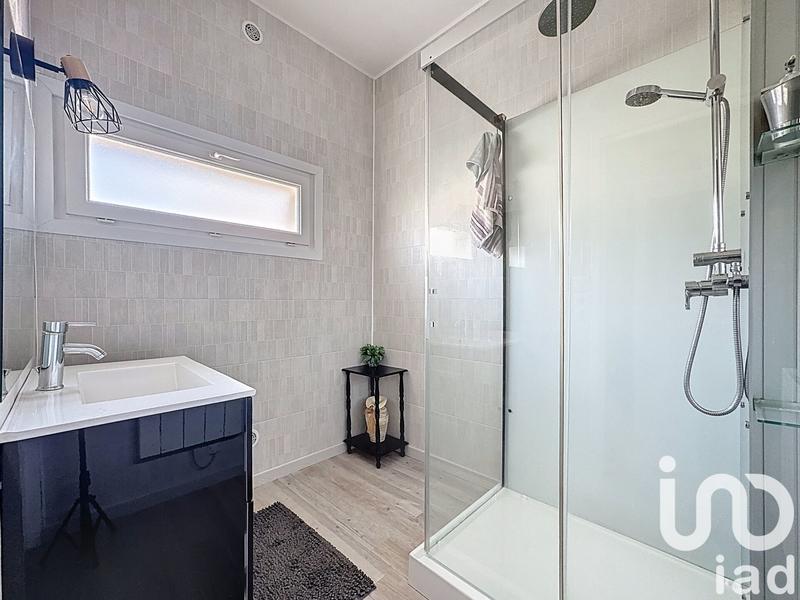 Maison - 92 m² - 6 pièces