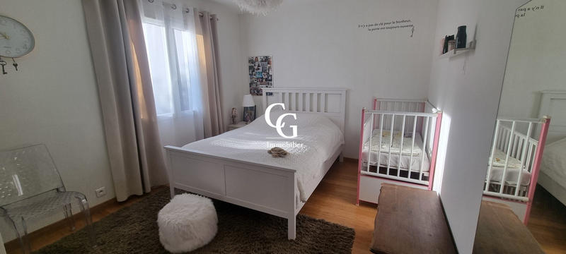 Maison contemporaine - 159 m² - 6 pièces