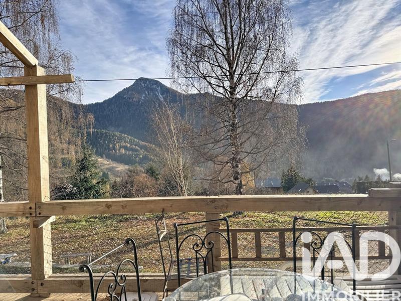 Châlet - 105 m² - 5 pièces