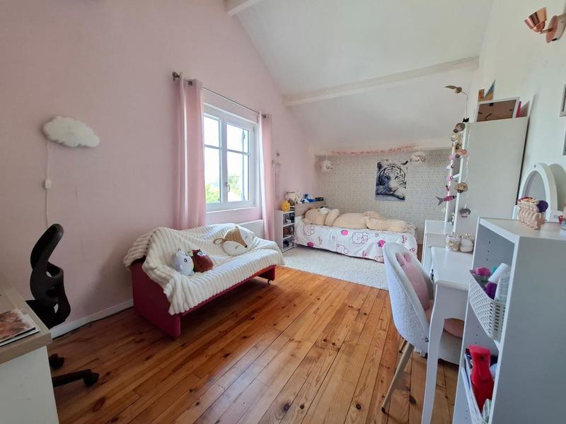 Maison - 123 m² - 5 pièces