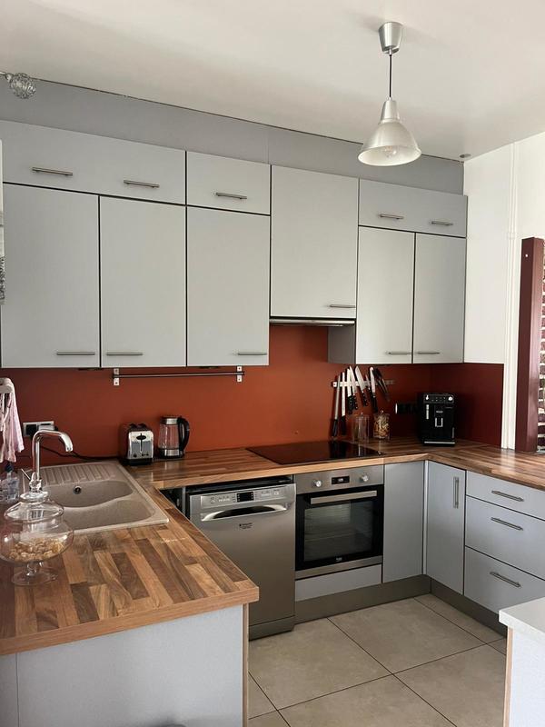 Maison jumelée - 98 m² - 5 pièces