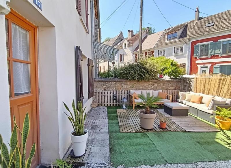 Maison - 94 m² - 4 pièces