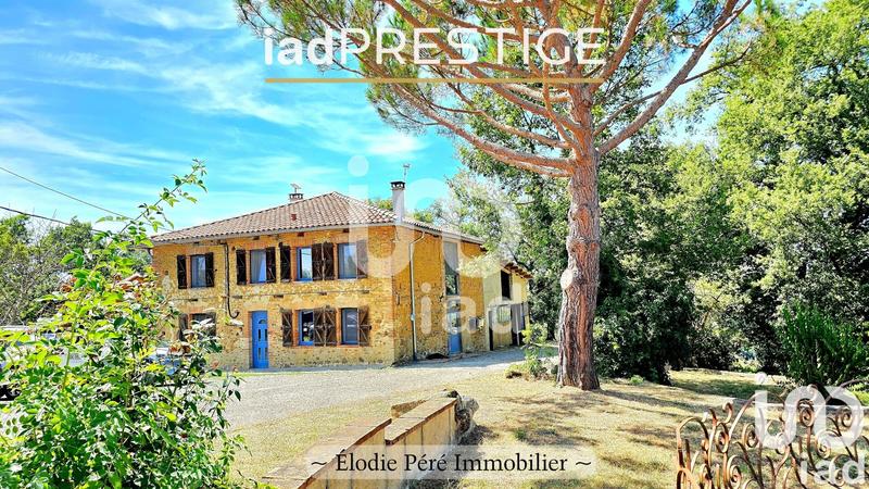 Maison - 236 m² - 6 pièces