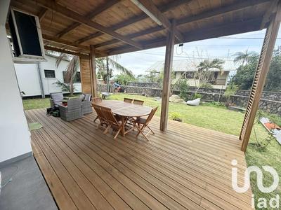 Maison - 140 m² - 5 pièces