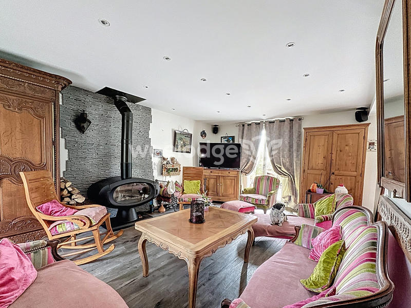 Maison - 145 m² - 6 pièces