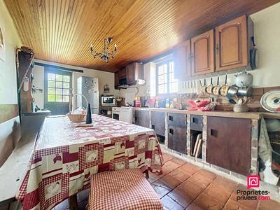 Maison - 145 m² - 8 pièces