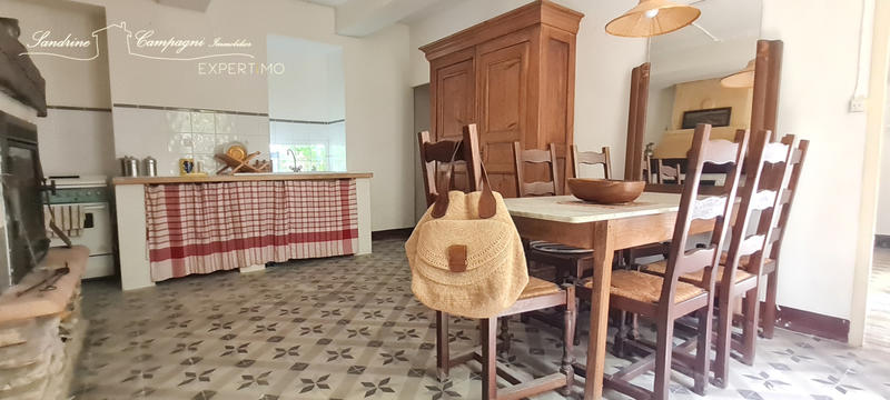 Maison - 141 m² - 5 pièces