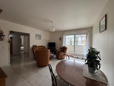 Appartement - 67 m² - 3 pièces