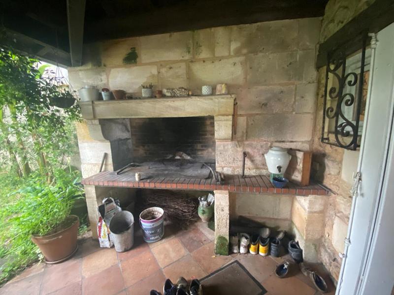 Maison - 250 m² - 7 pièces