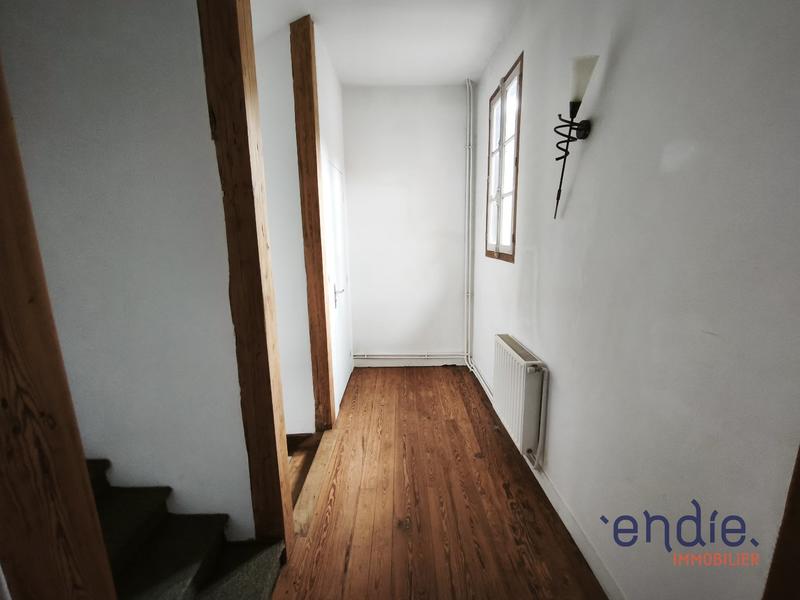 Maison - 94 m² - 5 pièces