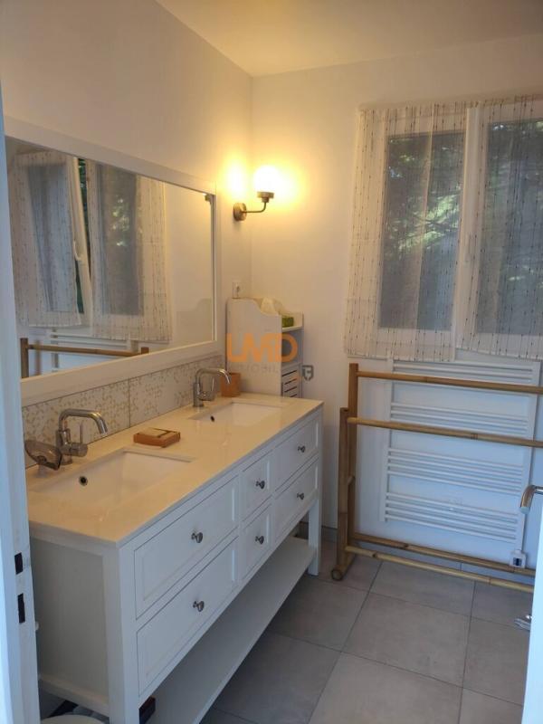 Maison d'architecte - 166 m² - 7 pièces