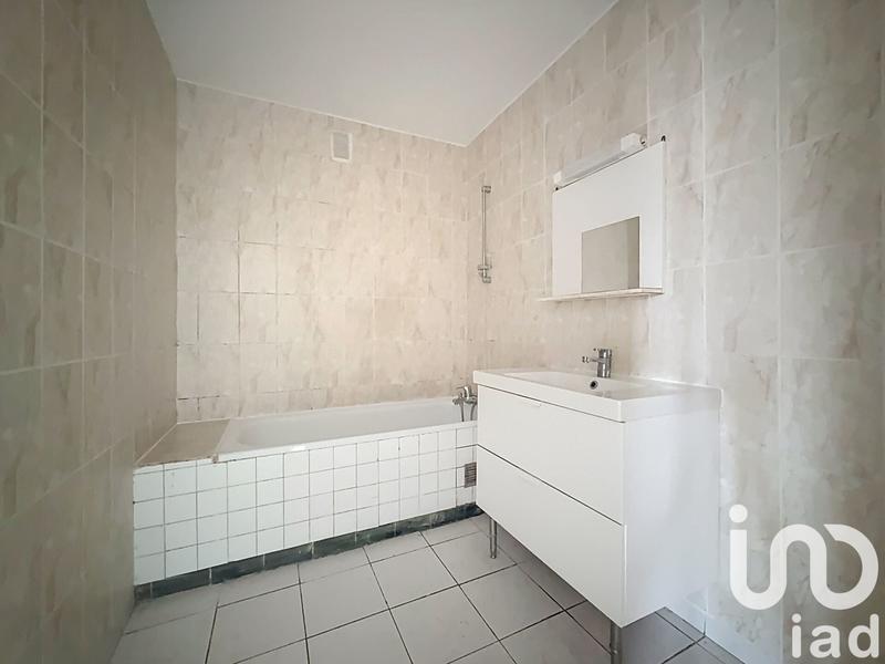 Appartement - 93 m² - 5 pièces