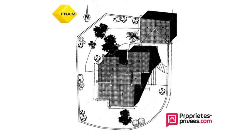 Maison - 208 m² - 6 pièces